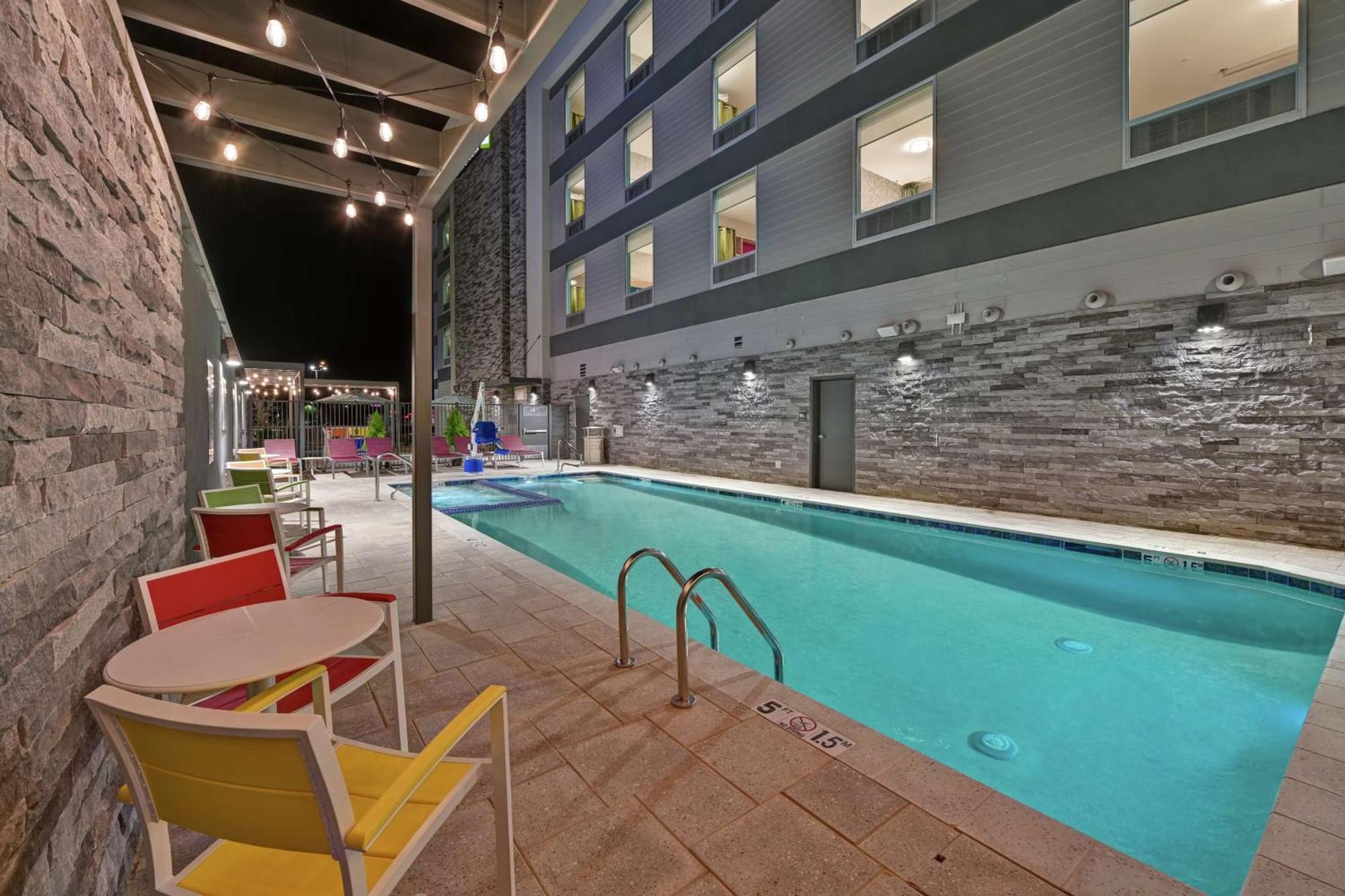 Hotel Home2 By Hilton Phoenix 3*